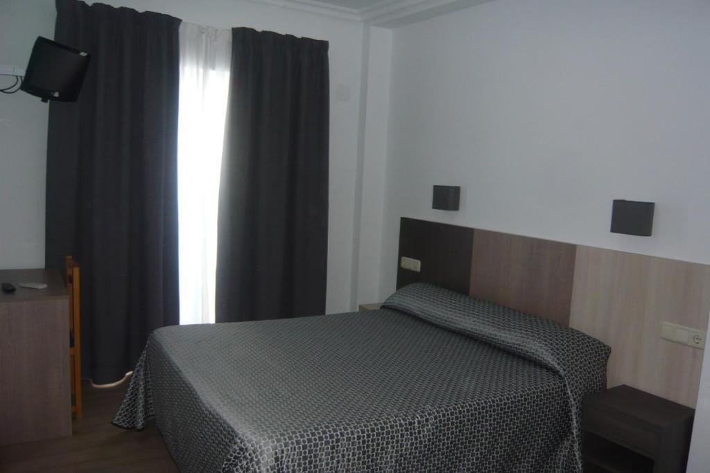 Hostal El Trovador 알테아 객실 사진