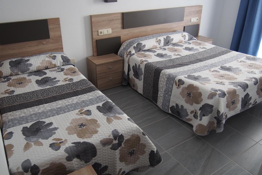 Hostal El Trovador 알테아 객실 사진
