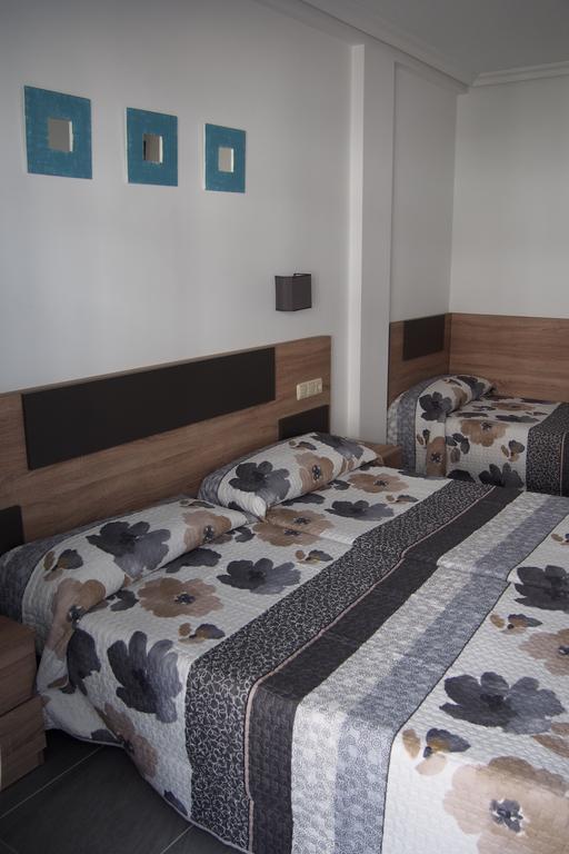 Hostal El Trovador 알테아 객실 사진